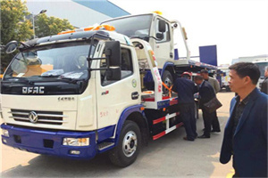 宣桥镇汽车道路救援拖车价格